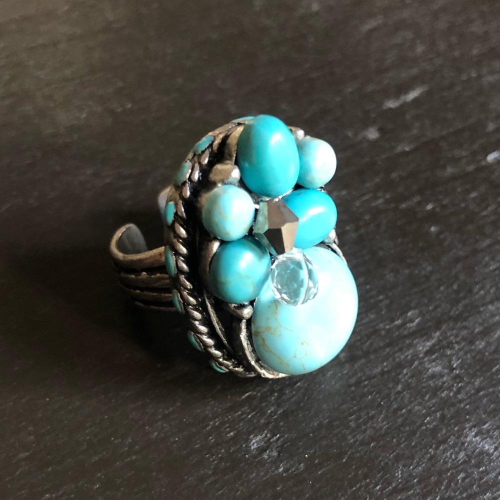 New Chico’s Jeniece Turquoise Statement Ring